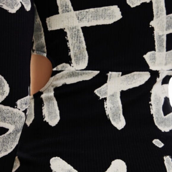 Desigual Manifesto Midi Dress size XL - RUNS SMALL - Picture 5 of 10